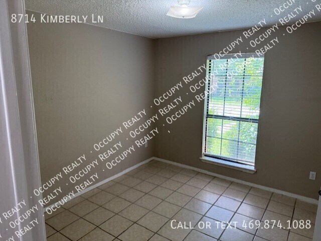 Building Photo - 8714 Kimberly Ln