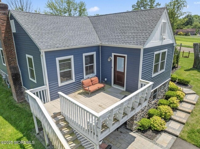 Building Photo - 553 Colts Neck Rd