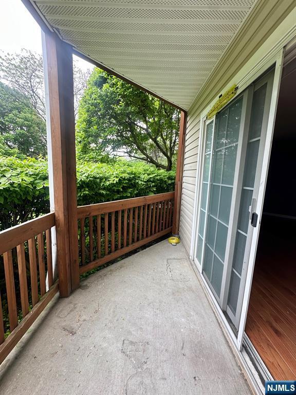 Building Photo - 951 Westgate Dr