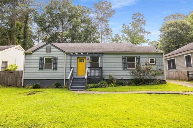 Building Photo - 1398 Deerwood Dr