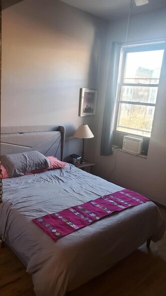 2nd Bedroom - 337 Washington St