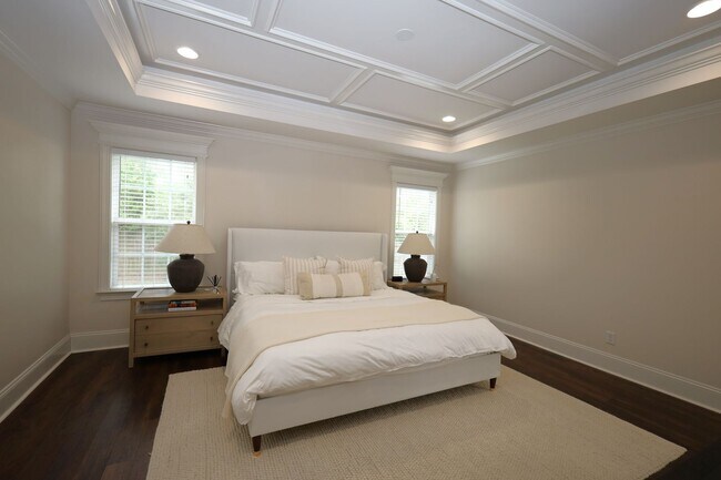 Building Photo - 4025 Gramercy Dr