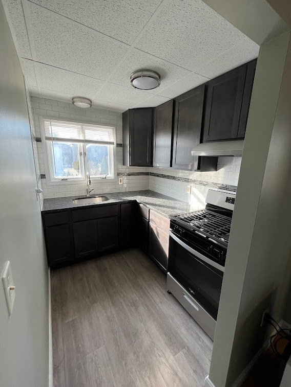 Kitchen - 25 Barclay St
