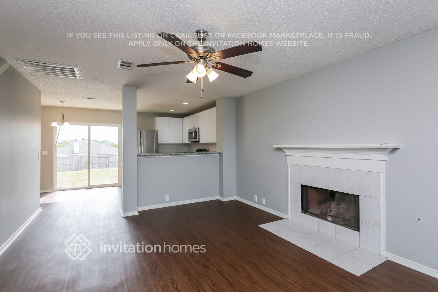 Building Photo - 1400 Cloyne Dr