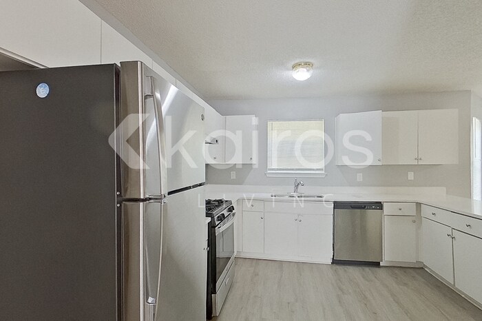 Building Photo - 4012 Waldrop Hills Dr