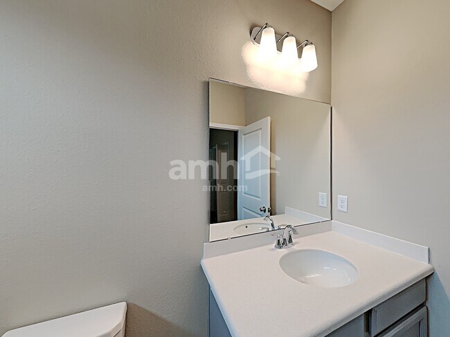 Building Photo - 43 Spruce Pt