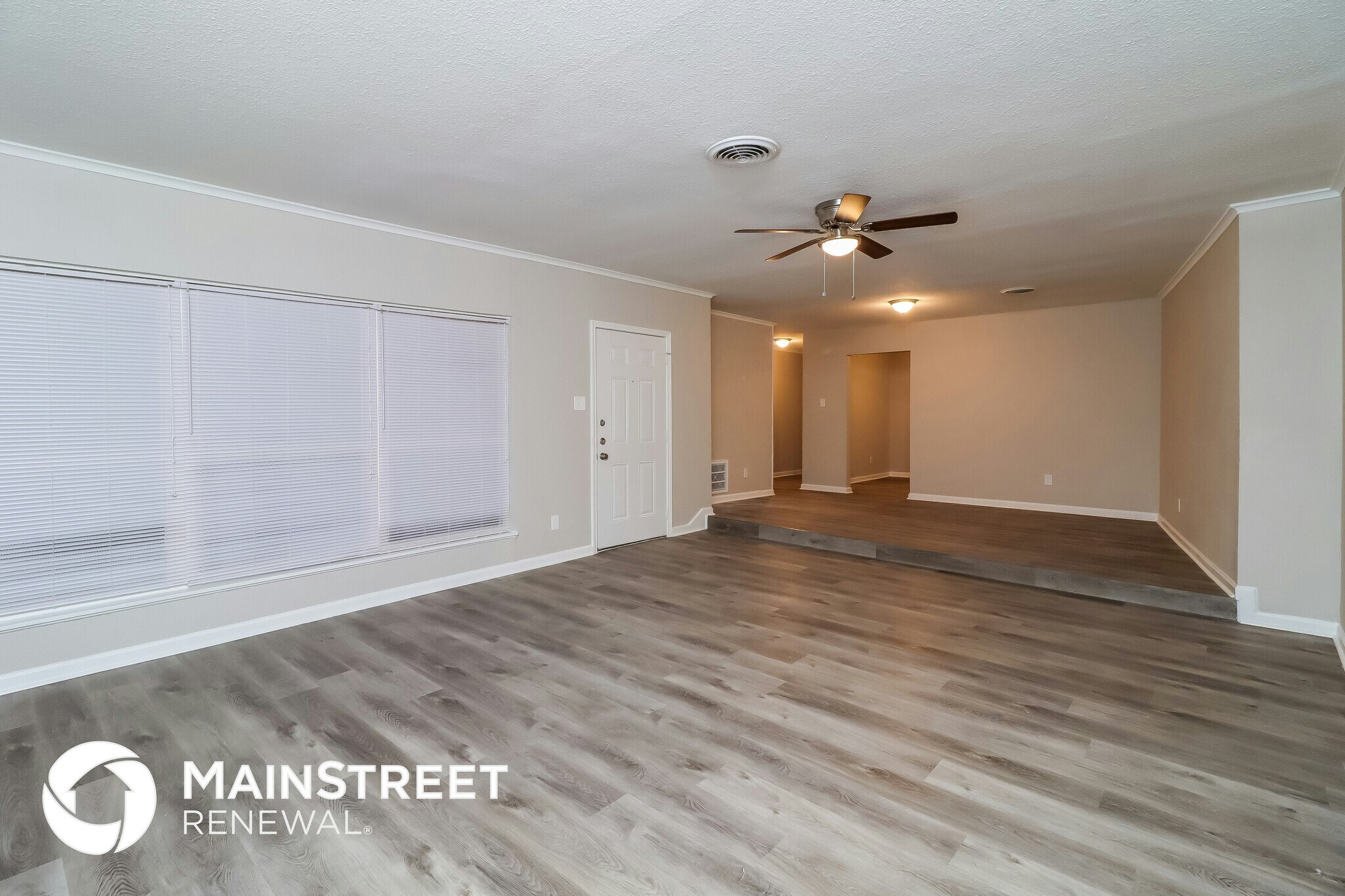 Building Photo - 3550 Creston Ct