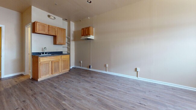 Building Photo - 5021 Germantown Ave