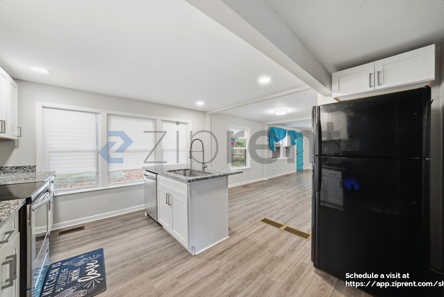 Building Photo - 2283 Noahs Ark Rd