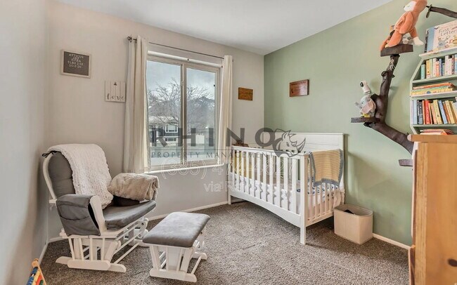 Building Photo - 9218 Laura Anne Wy.