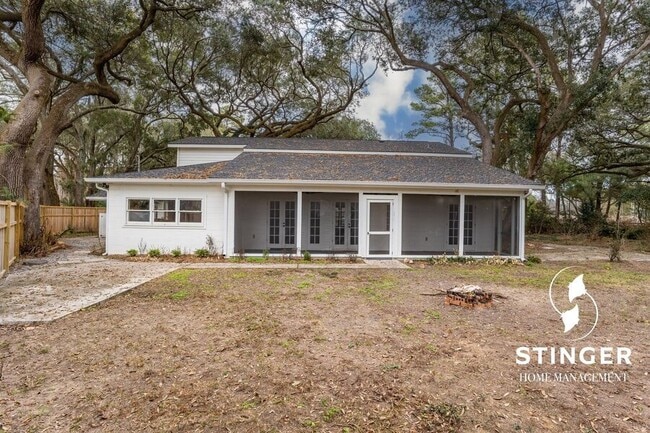 Building Photo - 38 Sundown Bend