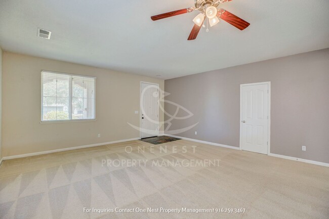 Building Photo - 1362 Paddington Way
