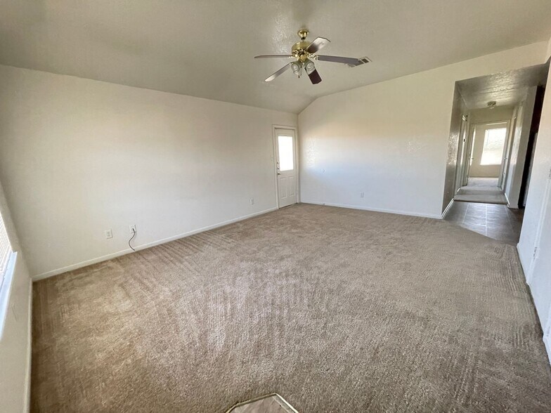 Building Photo - 1515 Pueblo Trce