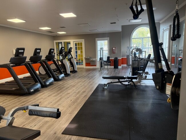 Building Photo - 1300 Eastern Pecan Pl