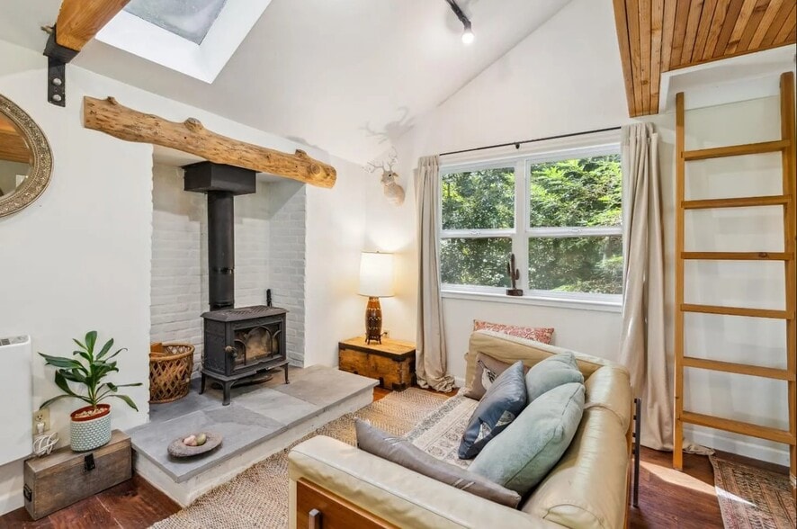 Building Photo - 1155 Fanning Grade