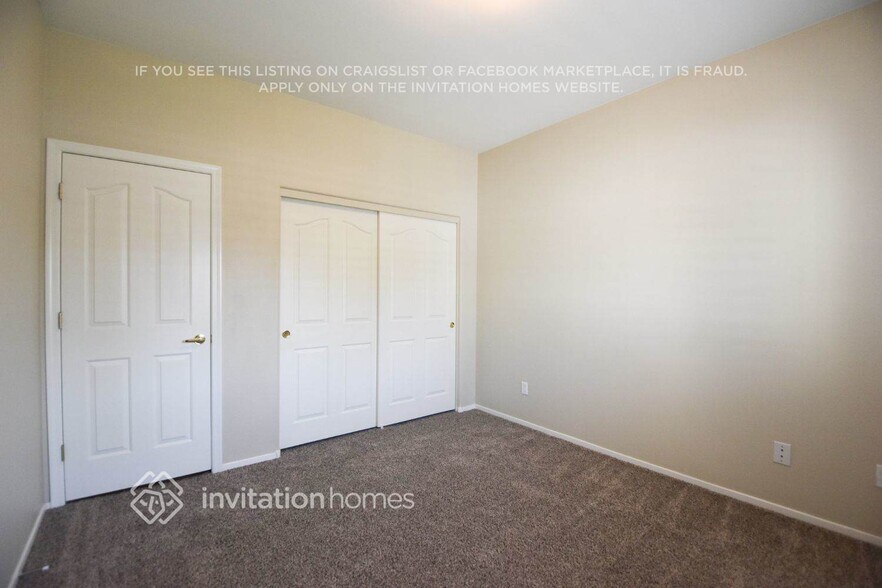 Building Photo - 4131 Amberdale Ave