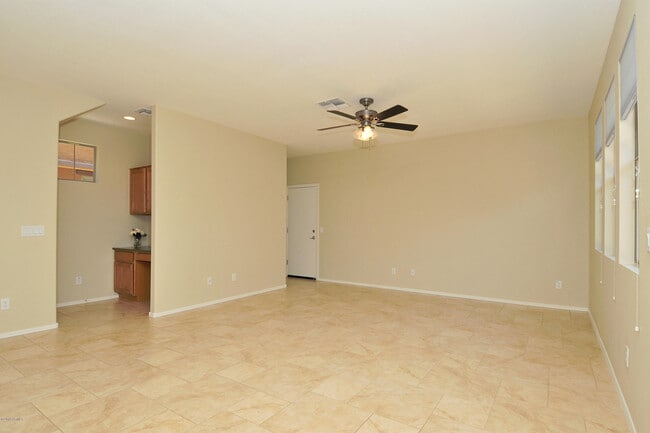 Building Photo - 4351 E Selena Dr