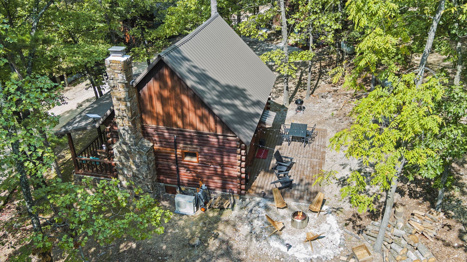 Building Photo - 493 County Road 340-SI ID1221911P