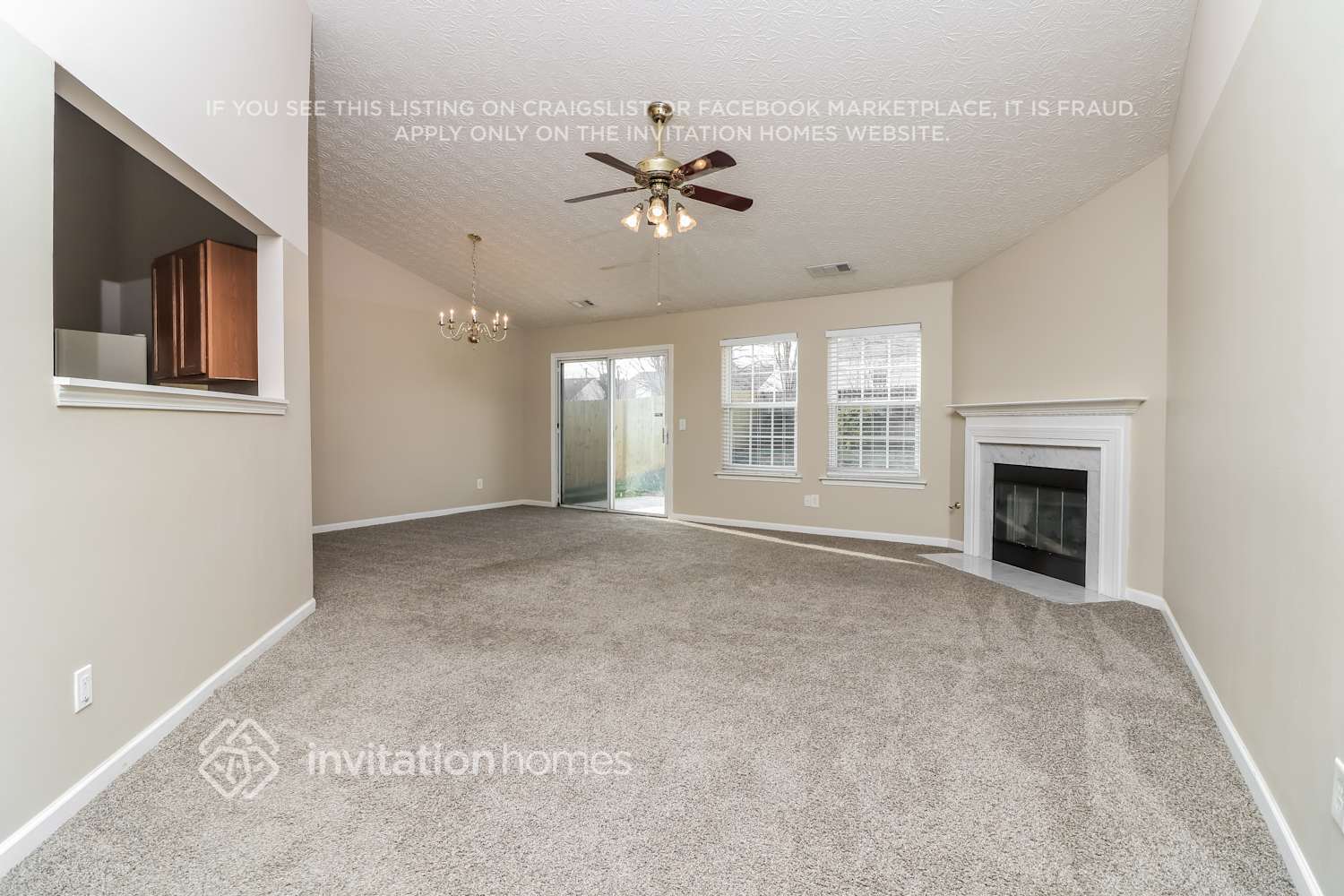 Building Photo - 302 Meadows Ln