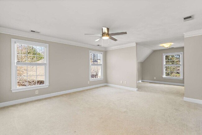 Building Photo - Founders Point