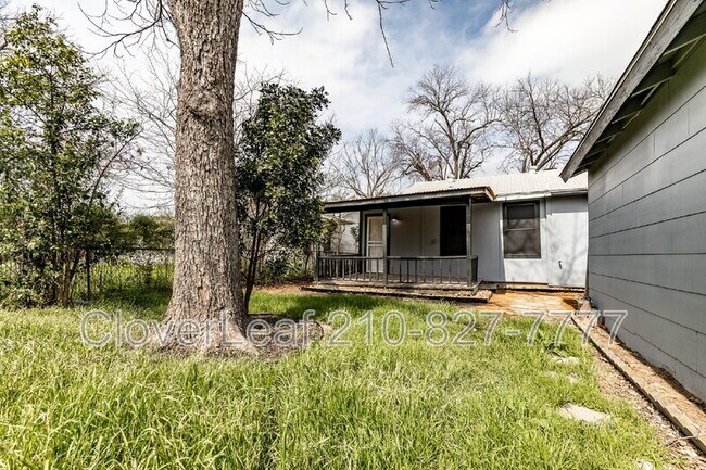 Building Photo - 112 W Hermine Blvd