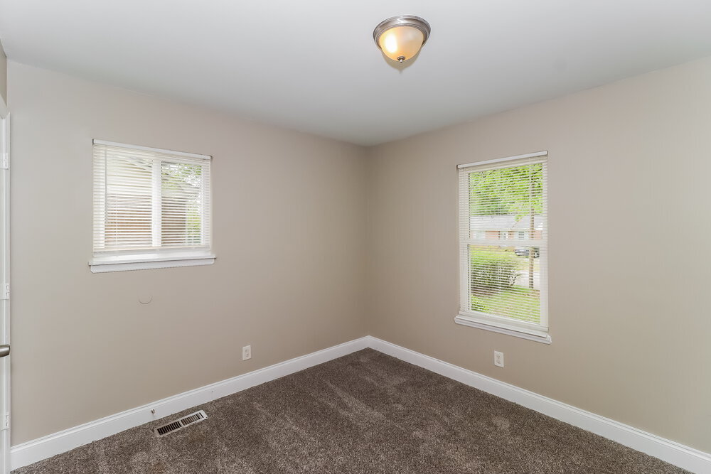 Building Photo - 617 Gentle Breeze Dr
