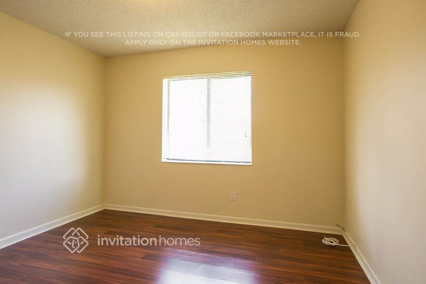 Building Photo - 8211 NW 53rd St