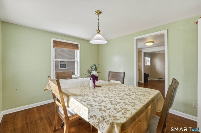 Building Photo - 26 St Augustine St