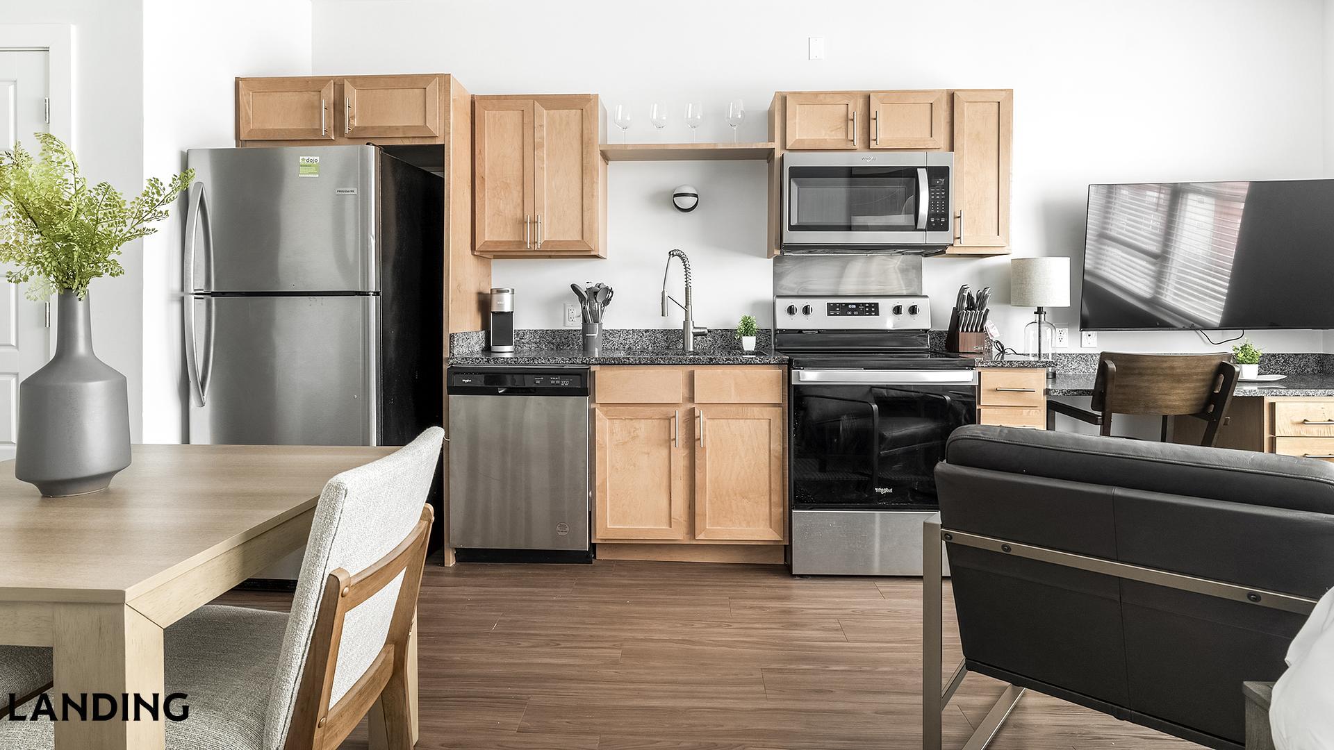 Building Photo - 302 13th St S