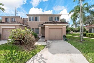 Building Photo - 11191 SW 17th Manor