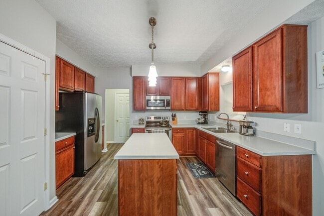 Building Photo - 1589 Morrison Farms Dr