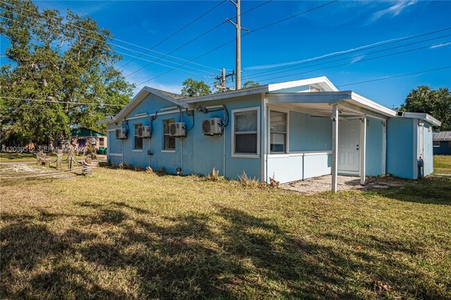 Building Photo - 4504 Oakley St