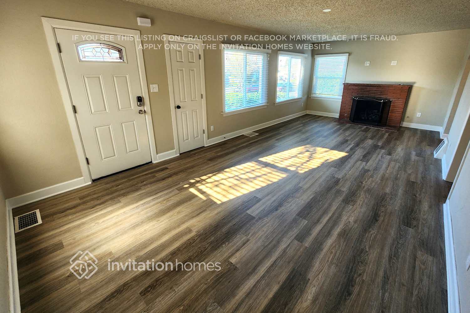 Building Photo - 1307 N Proctor St