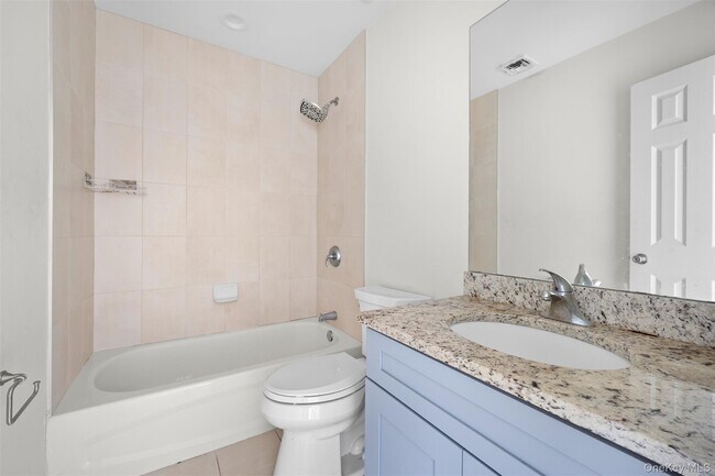 Building Photo - 730 Provost Ave