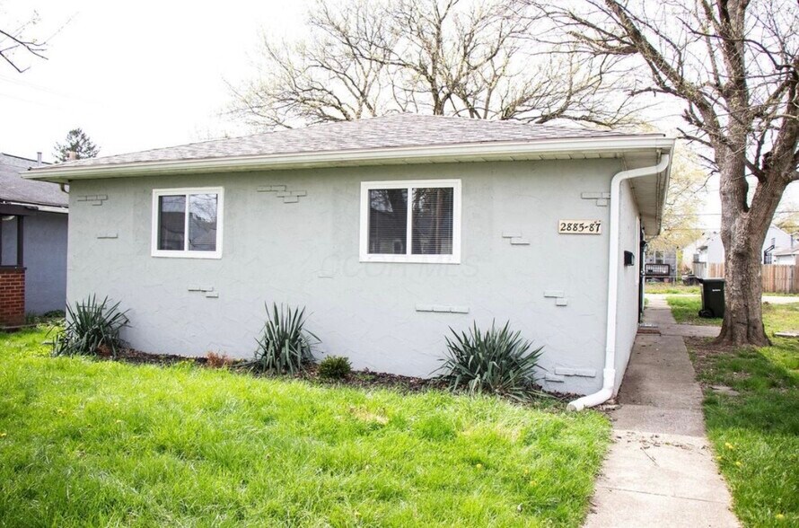 Building Photo - 2887 Atwood Ter