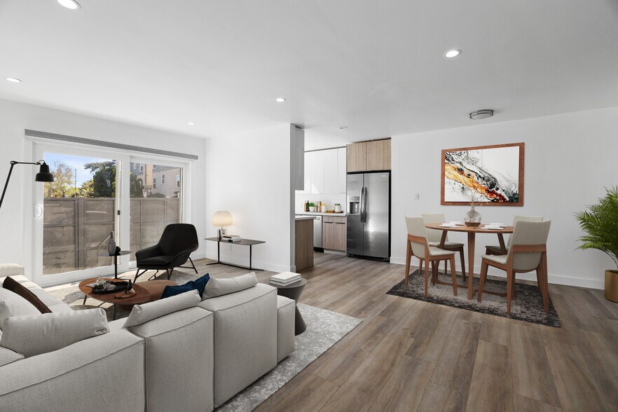 Building Photo - 8777 Cadillac Ave