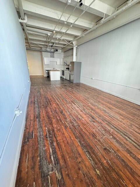 Building Photo - 101 Crawford St