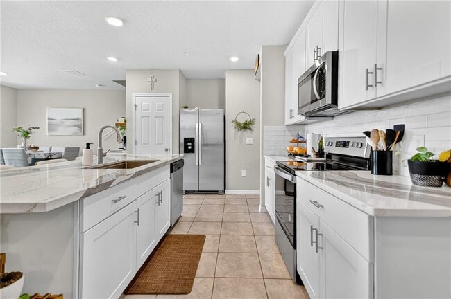 Building Photo - 2561 Red Spruce Wy