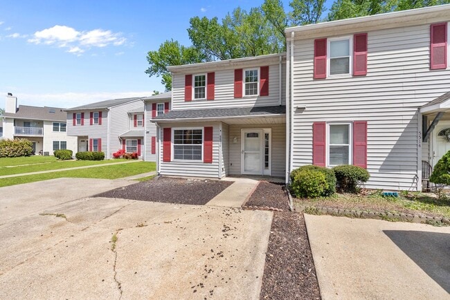 Building Photo - 5516 Amhurst Ct