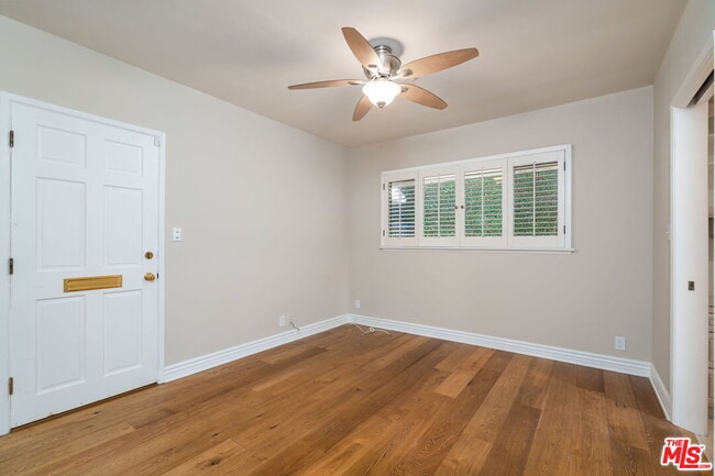 Building Photo - 14972 Camarosa Dr