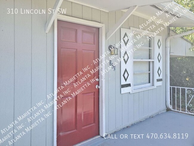 Building Photo - 310 Lincoln St SW