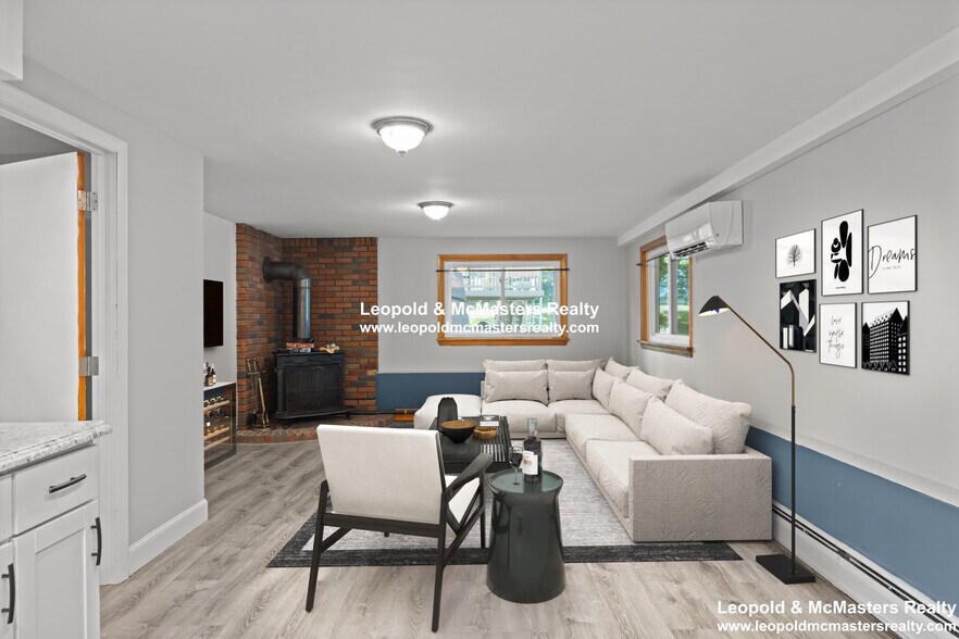Building Photo - 330 Swains Pond Ave