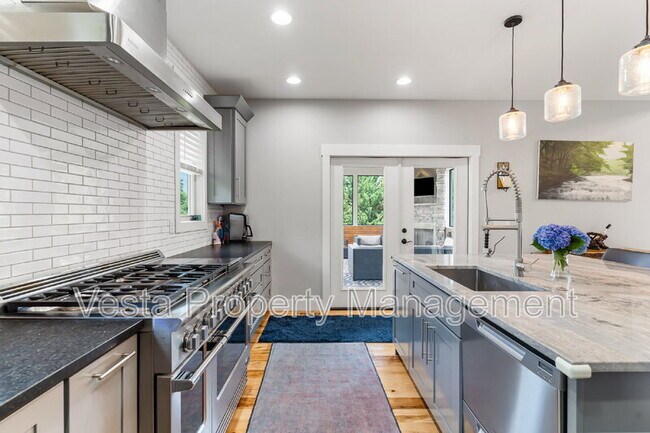 Building Photo - 19 Carrolls Pl Ct