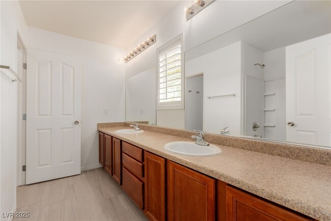 Building Photo - 4496 Shallow Brush Ave