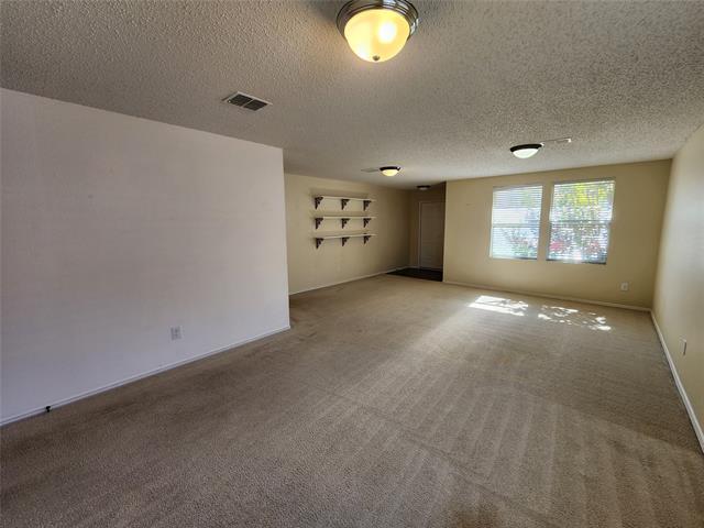 Building Photo - 3952 Thoroughbred Trail