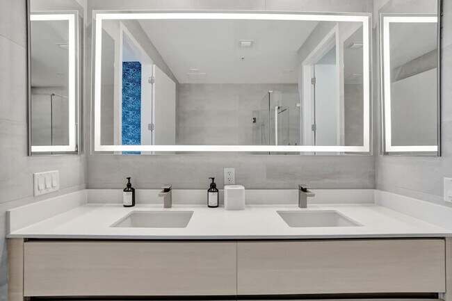 Building Photo - 1220 17th St