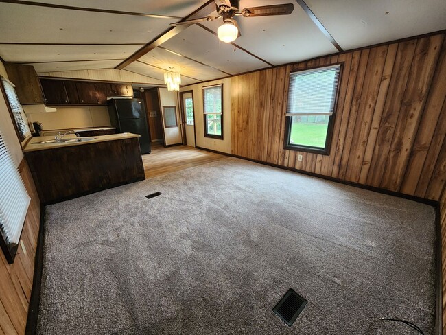 Building Photo - Remodeled Single Family