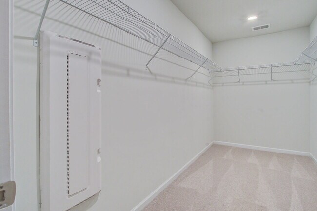 Building Photo - 602 Mountain Laurel Cir