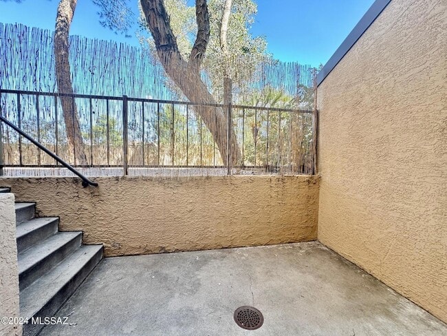 Building Photo - 7620 E Callisto Cir