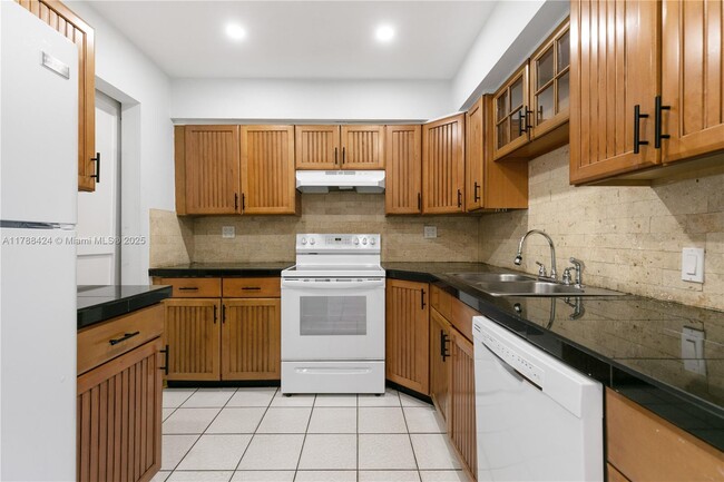 Building Photo - 1511 NW 85th Way
